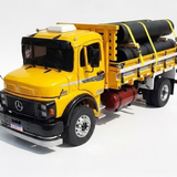 Miniatura Caminhão Mercedes-Benz 1635 "Bicudo" Carroceria - 1/14 (Controle Remoto)