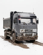 Caminhão Volvo FH12 Basculante 6x4 – Escala 1/14 (Controle Remoto)