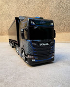 Miniatura Scania NTG com Carreta Vanderleia Sider Guerra – Escala 1/12 1,20M